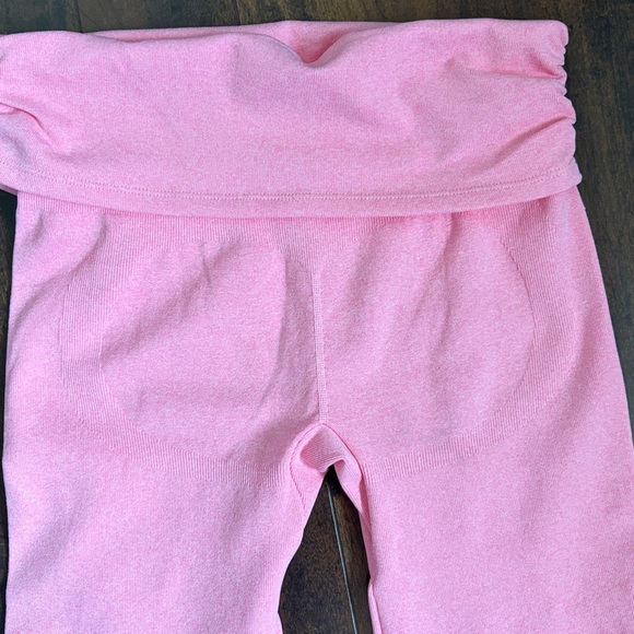 OQQ Pink Flared Leggings Small - Picture 4 of 5